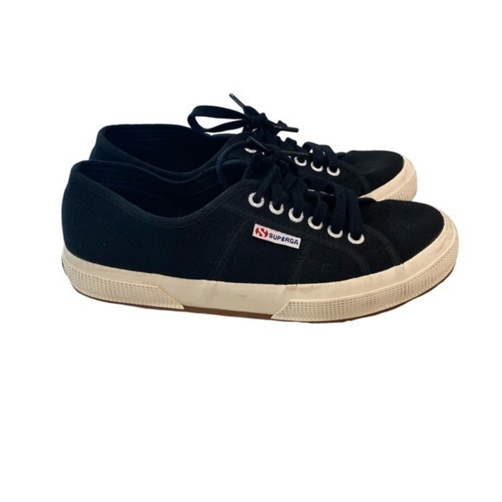 Superga Black and White Women’s Sneakers Size‎ 9